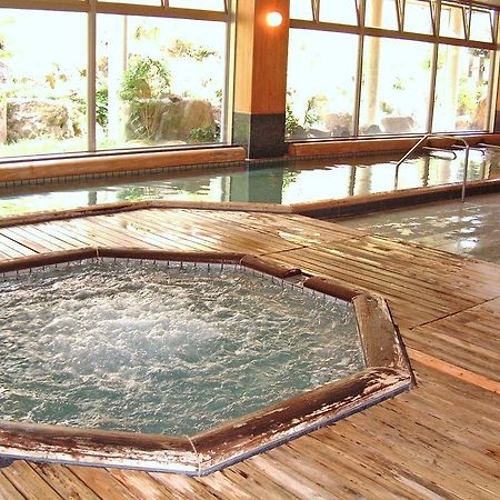 Kamiyu Onsen Club Hotell Uonuma Eksteriør bilde